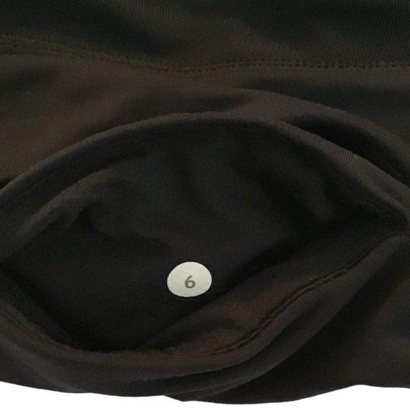 Lululemon Women Size 6 Black Crop Yoga Pants Black Sheer Ankles - Picture 9 of 9